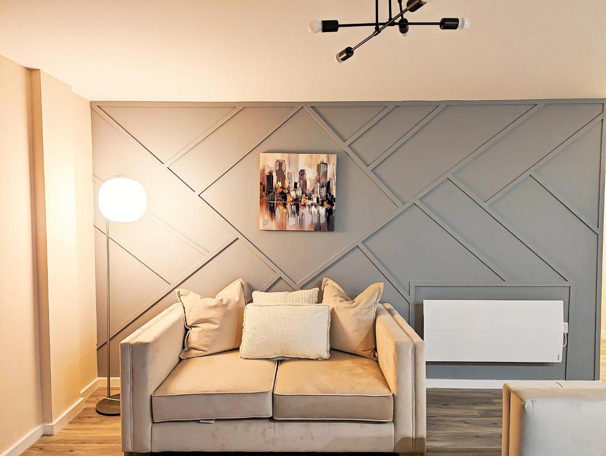 Entire 2 Bedroom And 2 Bathroom Apartment In Manchester City -Free Underground Parking, Manchester